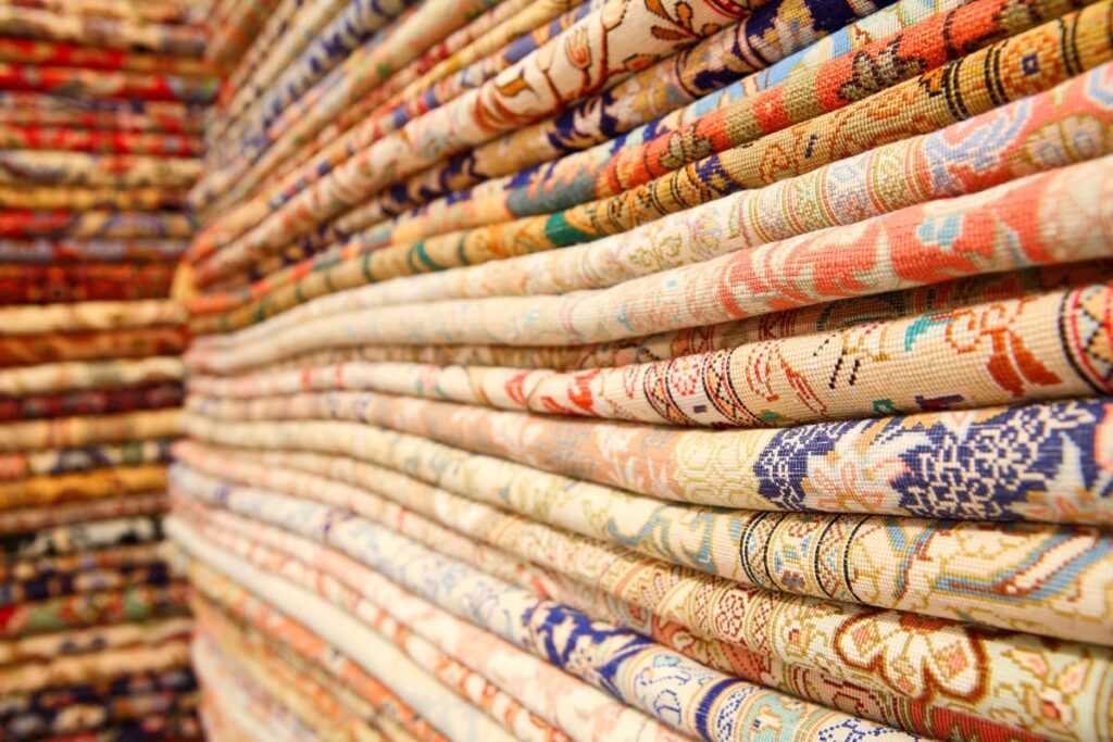 Персийски килими: Красива символика и мистика